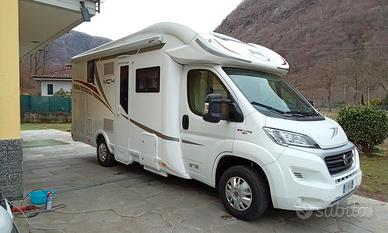 camper MC LUIS diamond 6,99 patente b 4 posti.