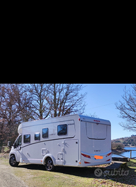 Camper semintegrale Dethleffs Trend T 7057 DBL