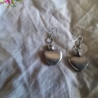 3 bracciali e un paio di orecchin  Vestopazzo 