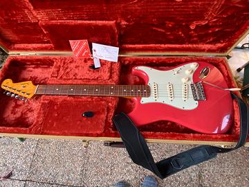 CHITARRA ELETTRICA FENDER