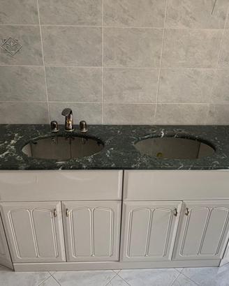 Elegante Set Bagno Completo