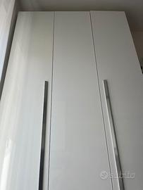 Armadio su misura bianco lucido - design moderno