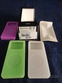 Tre custodie in silicone e busta porta iPOD nano