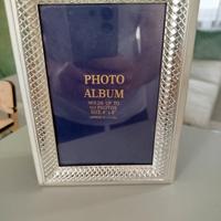 Album foto con cornice argentata