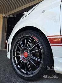 Cerchi in lega 17" fondmetal 9rr fiat 500 abarth