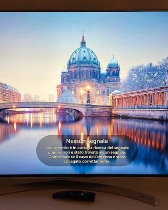 TV 55" a LED, Marca LG - Modello LG55SJ810