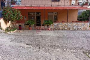 Negozio Marano Marchesato [Cod. rif 3130006ACG]