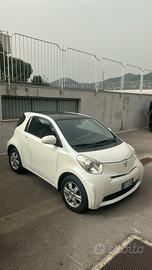 Toyota IQ 2009