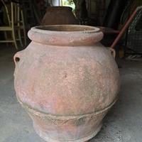 orci di in terracotta  di origine imprunetina 