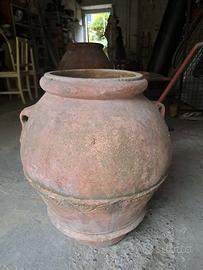 orci di in terracotta  di origine imprunetina 