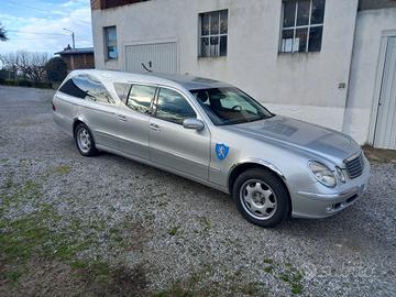 Mercedes e270 autofunebre Ellena 211