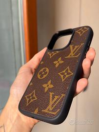 Cover “Individual brand” per iPhone 16 pro