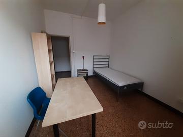 Stanza per studentessa zona mammuth