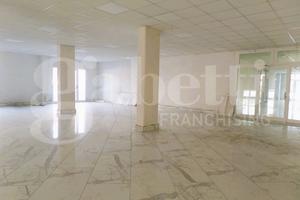 Negozio Finale Emilia [Cod. rif A0006ACG]