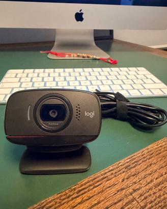 Logitech B525 HD Webcam