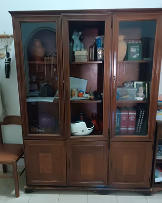 Vetrina, credenza, libreria 