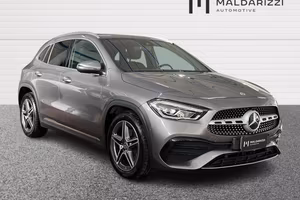 MERCEDES-BENZ GLA 200 d Premium auto