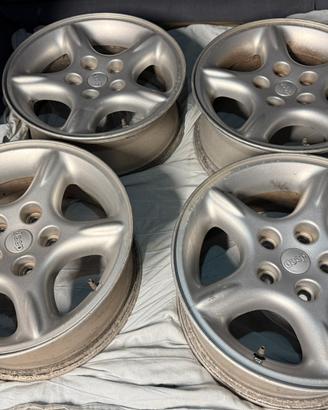 4 cerchi originali Grand Cherokee ZJ 5.9