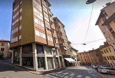 Immobile di 70 m² a Ponte San Pietro