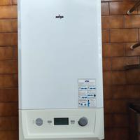 Caldaia da riparare e tubo scarico fumi 