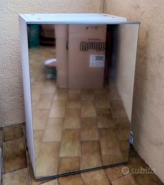 Pensile con specchio