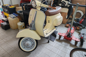 Vespa 50 Special 112 MALOSSI + blocco e accessori