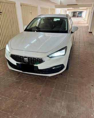 Seat Leon sportstourer 1.5 eTSI DSG 150cv mh