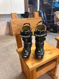 Scarpone sci alpinismo Dinafit
