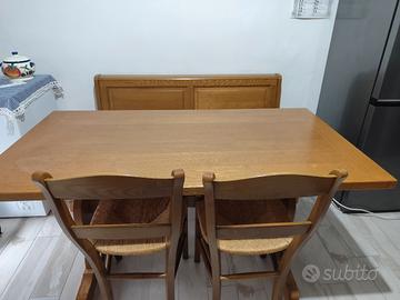 Set tavolo legno + 2 panche contenitrici + 3 sedie