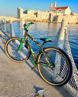 se bike byg flayer  modello 2022