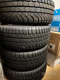 245/40/18 pirelli pzero winter