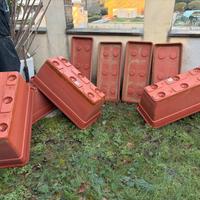 4 vasi e sottovasi 100x40x40 in plastica