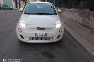 500e elettrica 42kwh