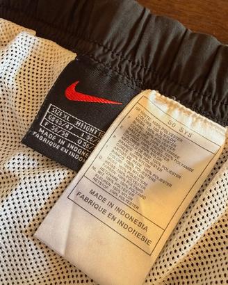 Shorts Vintage Nike XL Neri - Logo Corsivo Script 