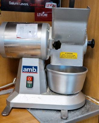 Grattugia per formaggi con macina caffe