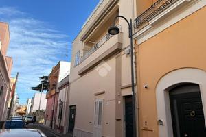 CASA SEMINDIPENDENTE A ALEZIO