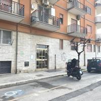 4 LOCALI A BARLETTA