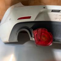 Paraurti posteriore e fanale sx Giulietta