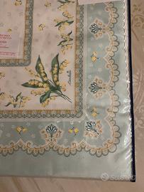 Lenzuolo Carlucci con fiori di mughetto