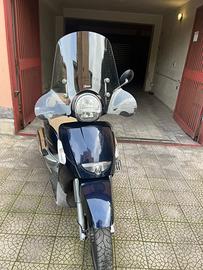 Aprilia Scarabeo 400