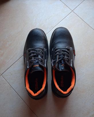 Scarpe antinfortunistiche Beta  taglia 41