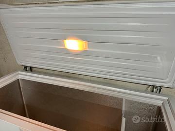 Congelatore pozzetto 350 litri