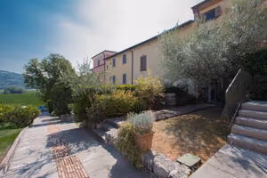 Villetta a schiera di 170 m² con 5 locali e box au