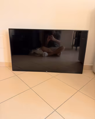 LG SMART TV 43” 4K ULTRA HD