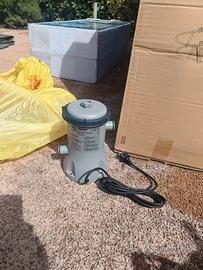 scala e pompa piscina Bestway 