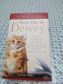 le nove vite di Dewey