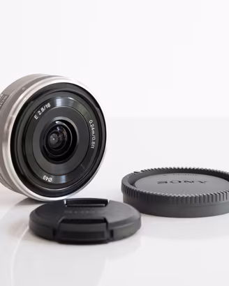 SONY 16 Mm F2.8 Mirrorless APS-C