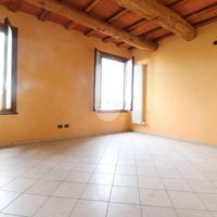 2 LOCALI A CASTEL D'ARIO