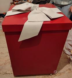 scatola in legno "pacco sorpresa"