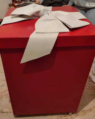 scatola in legno "pacco sorpresa"